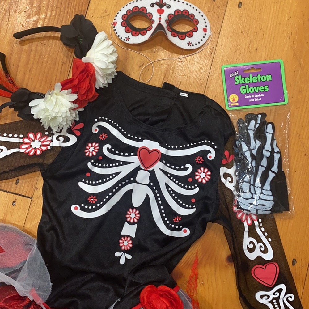 Day of the Dead Halloween Costume Scared to the Bone Skeleton Child M 7 - Picture 5 of 10
